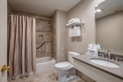 Chatham Wayside Inn - image 24