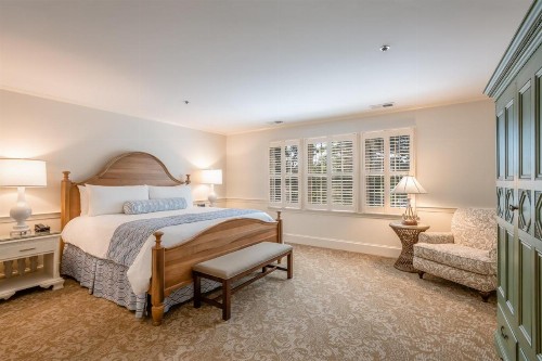 Chatham Wayside Inn - image 27