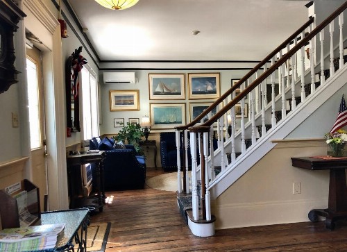 Queen Anne Inn - image 12