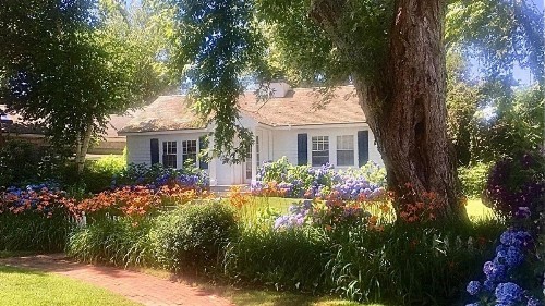 Queen Anne Inn - image 19