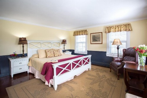 Queen Anne Inn - image 32