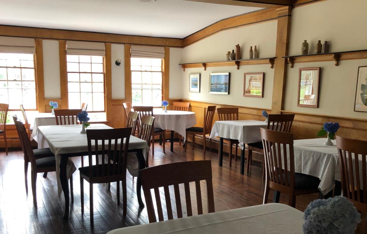 Queen Anne Inn - image 4
