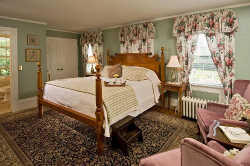 Captain's House Inn - image 2