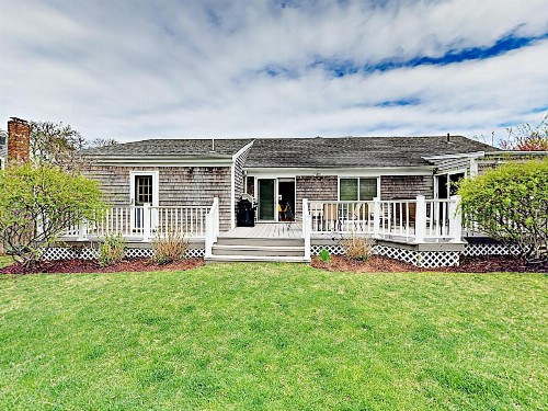 87 West Pond Rd Home