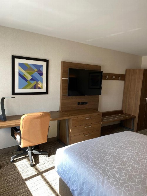 Holiday Inn Express & Suites Chatsworth an IHG Hotel - image 47