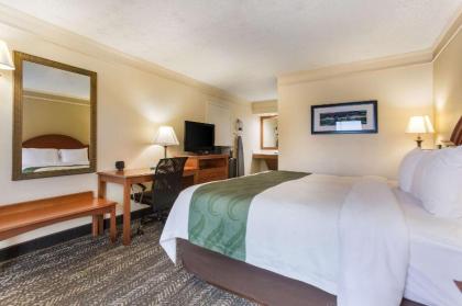 Quality Inn - Hamilton Place - image 11