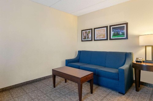 Comfort Inn Downtown Chattanooga - image 31