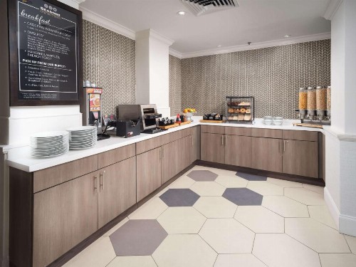 Hilton Garden Inn Chattanooga Downtown - image 3
