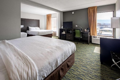 Clarion Inn near Lookout Mountain - image 9