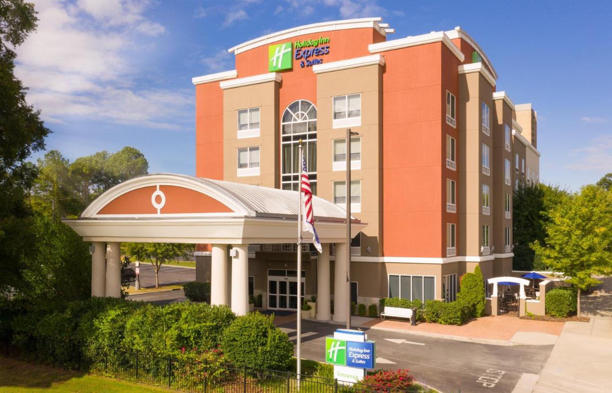 Holiday Inn Express Hotel & Suites Chattanooga Downtown an IHG Hotel - main image