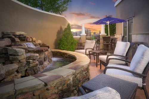 Holiday Inn Express Hotel & Suites Chattanooga Downtown an IHG Hotel - image 22
