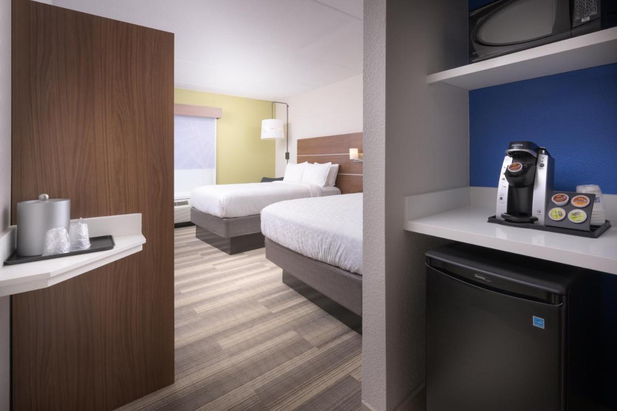 Holiday Inn Express Hotel & Suites Chattanooga Downtown an IHG Hotel - image 5