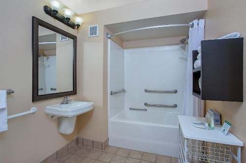 Staybridge Suites Chattanooga Downtown - Convention Center an IHG Hotel - image 10