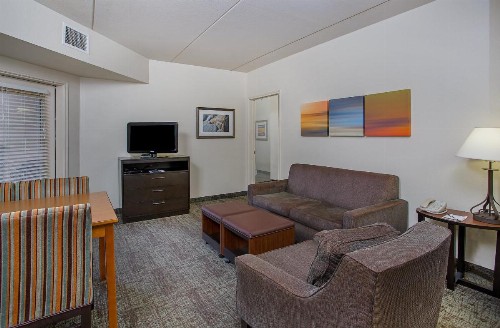 Staybridge Suites Chattanooga Downtown - Convention Center an IHG Hotel - image 36