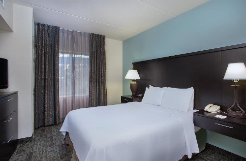 Staybridge Suites Chattanooga Downtown - Convention Center an IHG Hotel - image 38