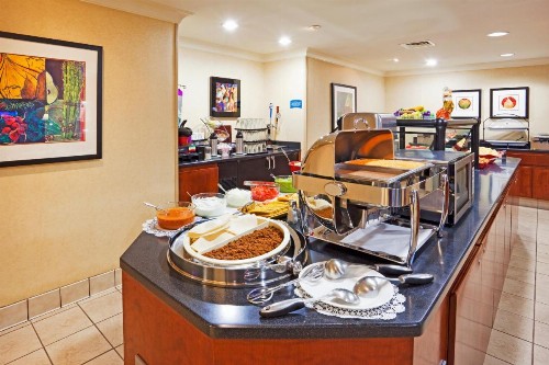 Staybridge Suites Chattanooga Downtown - Convention Center an IHG Hotel - image 8