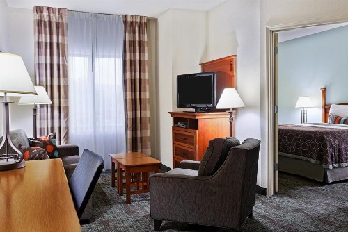 Staybridge Suites Chattanooga Downtown - Convention Center an IHG Hotel - image 9