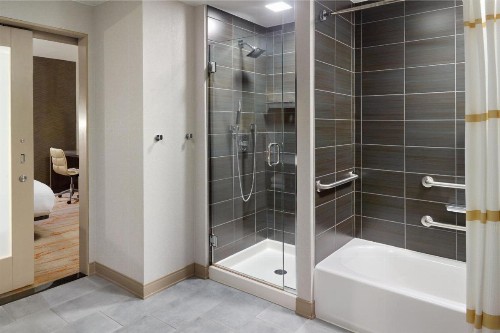 Chattanooga Marriott Downtown - image 11