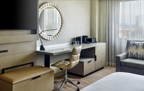 Chattanooga Marriott Downtown - image 38