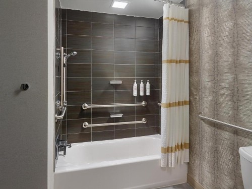 Chattanooga Marriott Downtown - image 42