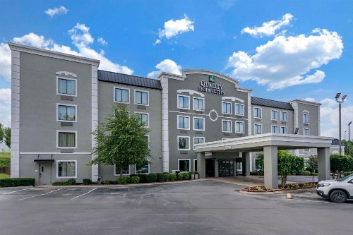 Quality Inn & Suites Chattanooga - image 2