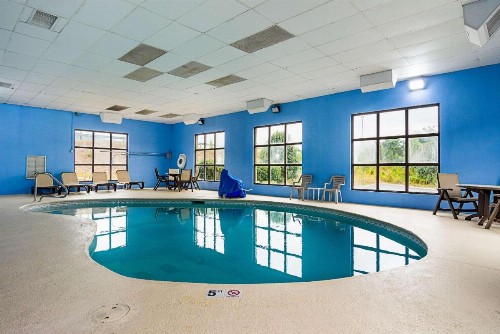 Quality Inn & Suites Chattanooga - image 22