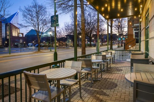 Courtyard by Marriott Chattanooga Downtown - image 15