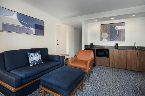 Courtyard by Marriott Chattanooga Downtown - image 16