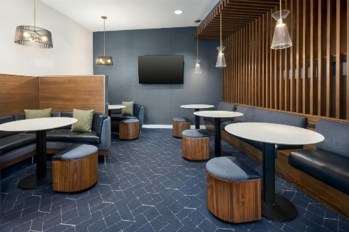 Courtyard by Marriott Chattanooga Downtown - image 20