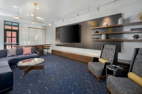 Courtyard by Marriott Chattanooga Downtown - image 25