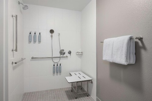 Courtyard by Marriott Chattanooga Downtown - image 41
