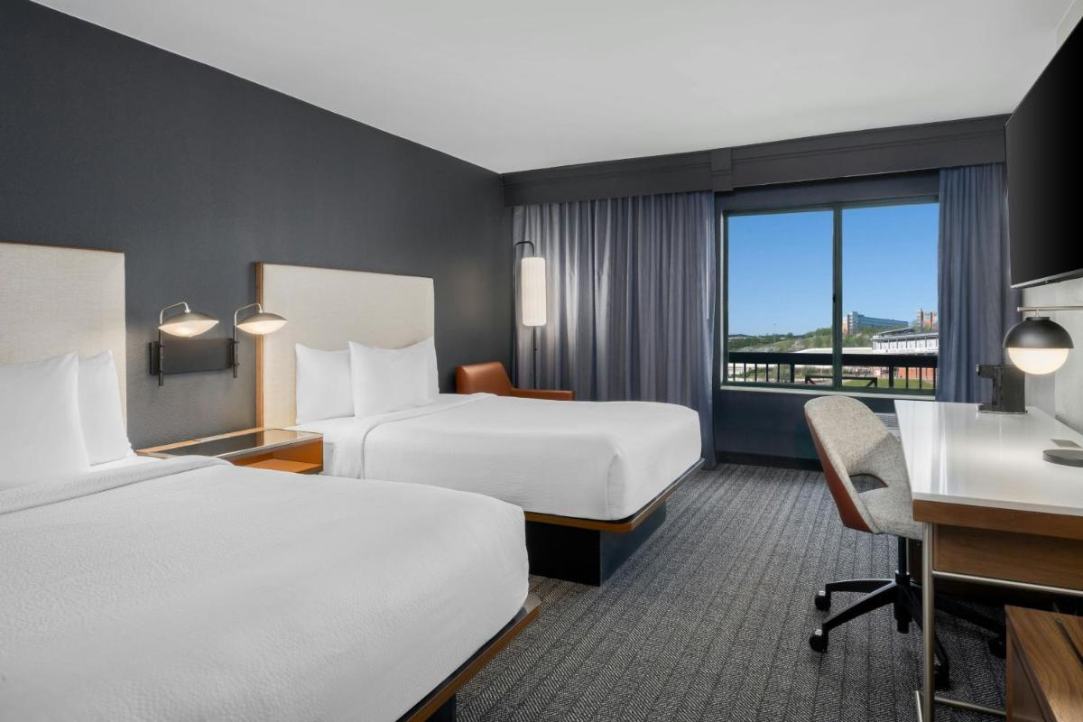 Courtyard by Marriott Chattanooga Downtown - image 6