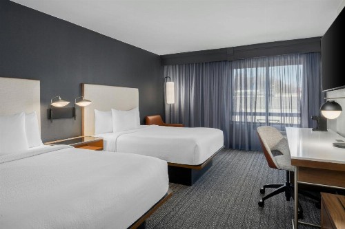 Courtyard by Marriott Chattanooga Downtown - image 7
