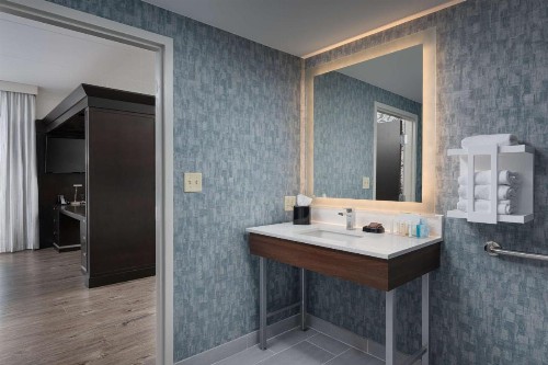 Hampton Inn & Suites Chattanooga Downtown - image 12