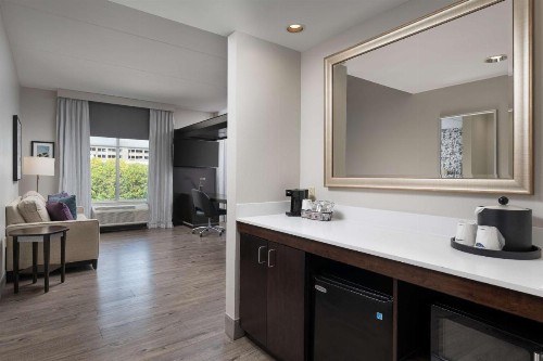 Hampton Inn & Suites Chattanooga Downtown - image 26