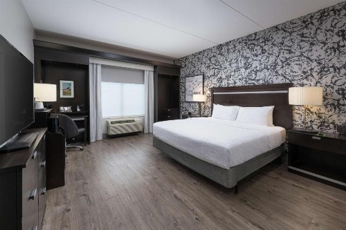 Hampton Inn & Suites Chattanooga Downtown - image 33