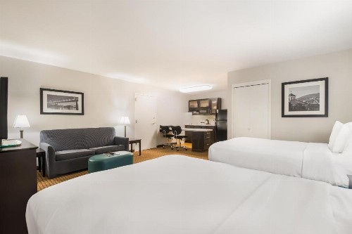 Mainstay Suites Chattanooga - image 19