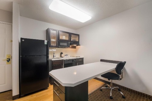 Mainstay Suites Chattanooga - image 25