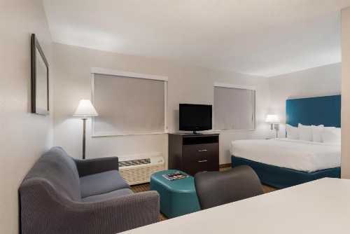 Mainstay Suites Chattanooga - image 34