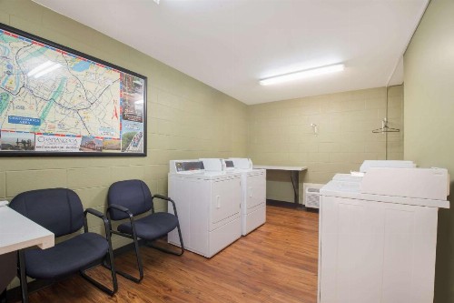 Mainstay Suites Chattanooga - image 36