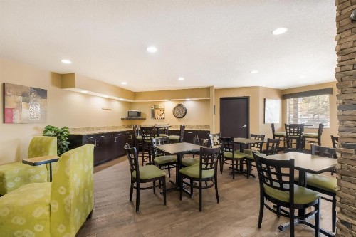 Mainstay Suites Chattanooga - image 45