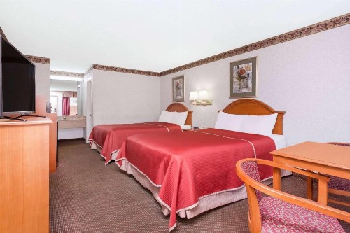 Travelodge by Wyndham Chattanooga/Hamilton Place - image 18