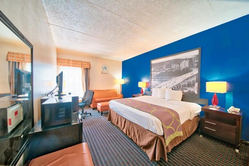 Super 8 by Wyndham Chattanooga/Hamilton Place - image 30