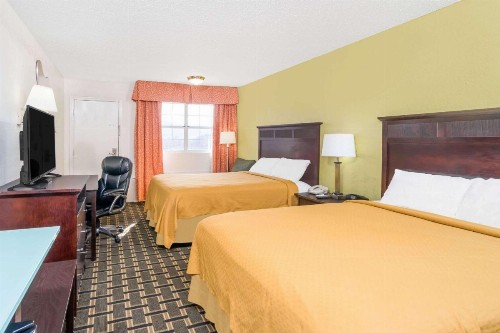 Knights Inn Chattanooga - image 25