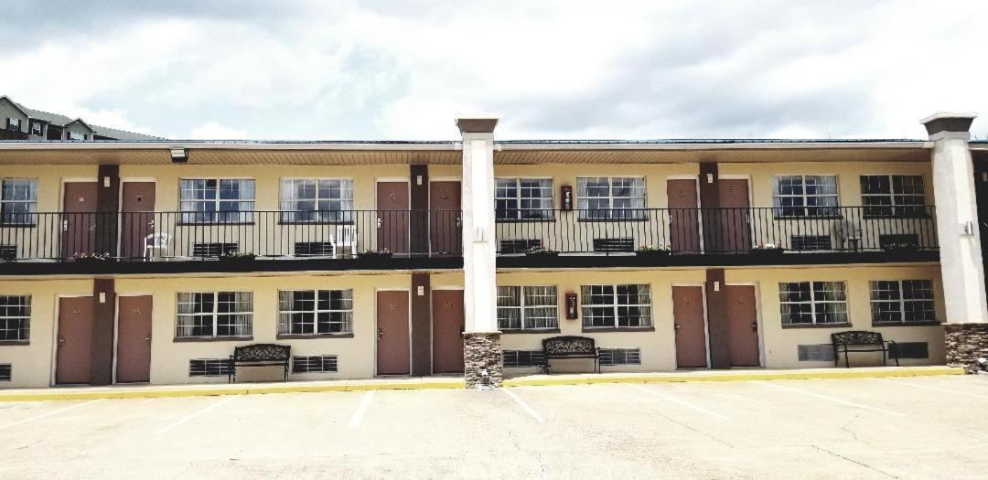 Knights Inn Chattanooga - image 6
