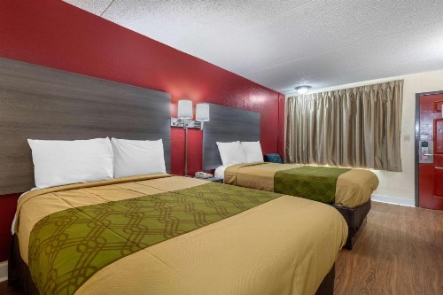 Econo Lodge Chattanooga - image 24