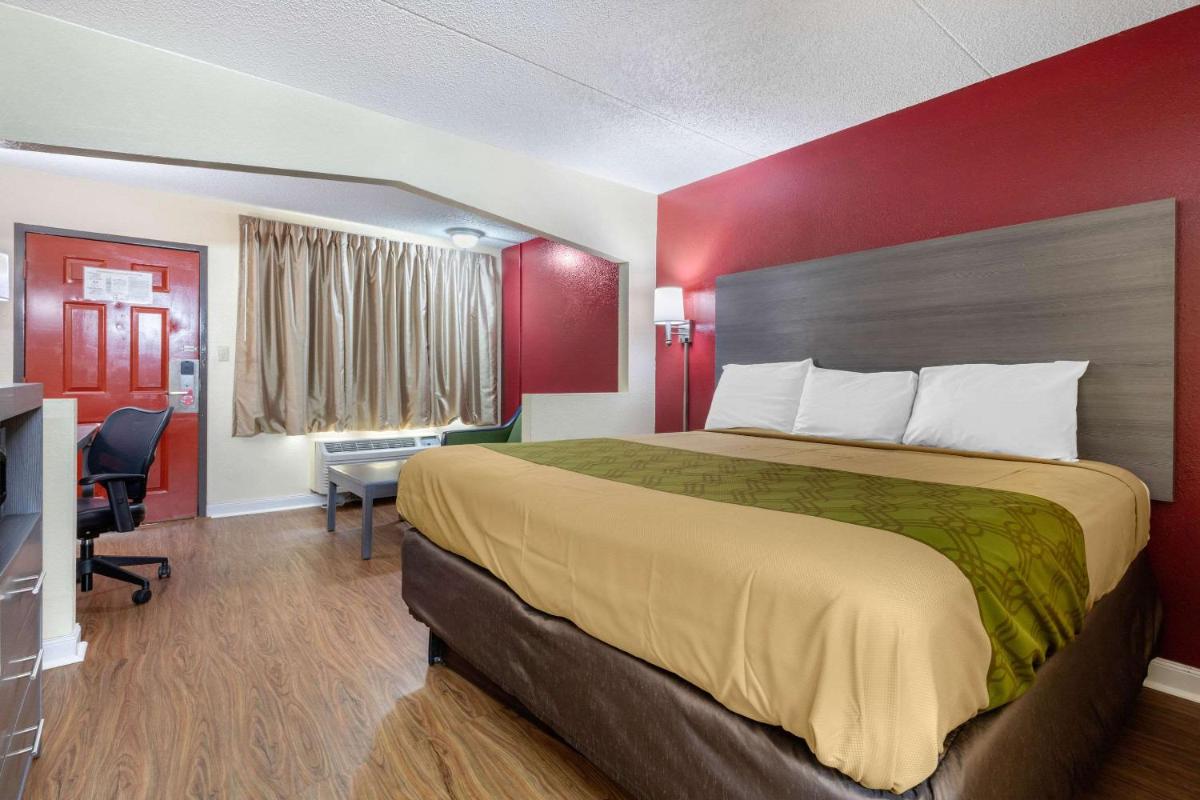 Econo Lodge Chattanooga - image 6