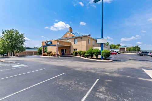 Americas Best Value Inn - Chattanooga - image 37