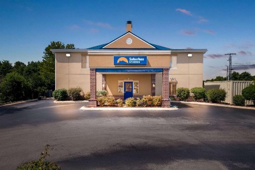Americas Best Value Inn - Chattanooga - image 41