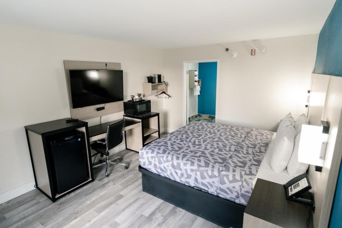 Baymont Inn & Suites Chattanooga - image 2